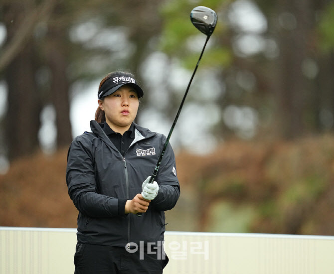 [포토]이슬기,조준은 페어웨이 중앙