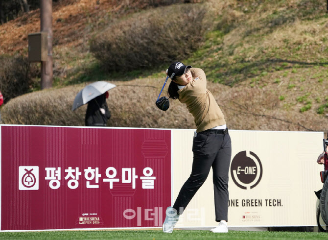[포토]김가희,실수없이 타수를 줄인다
