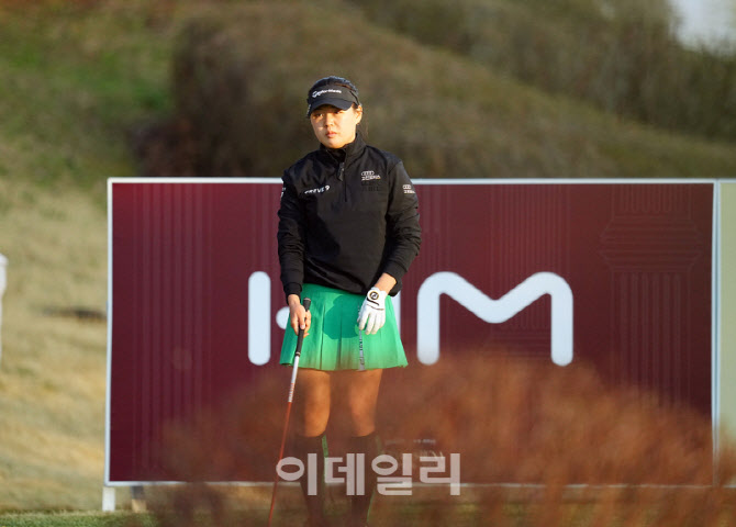 [포토]김소정,선두를 바라본다