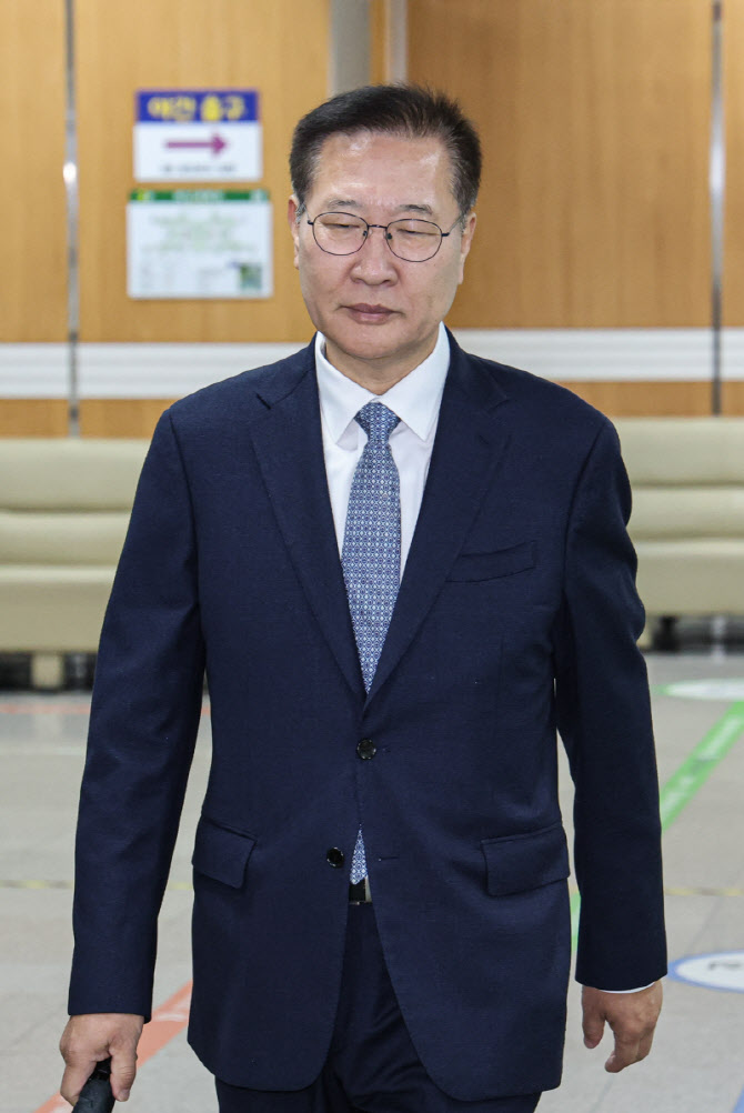 [포토]박성재 전 법무부 장관 공판 출석