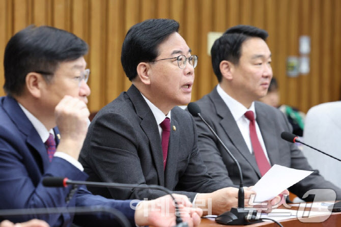 野, 李대통령 향해 “공소취소 위해 형사사법시스템 유린 사태 방치 말길”