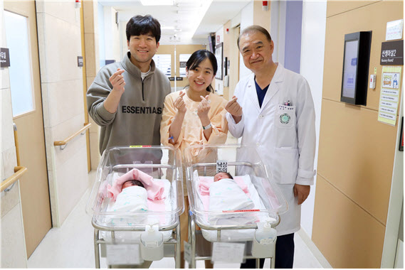 헬기로 긴급 이송된 세쌍둥이 산모, 이대목동병원에서 무사히 출산