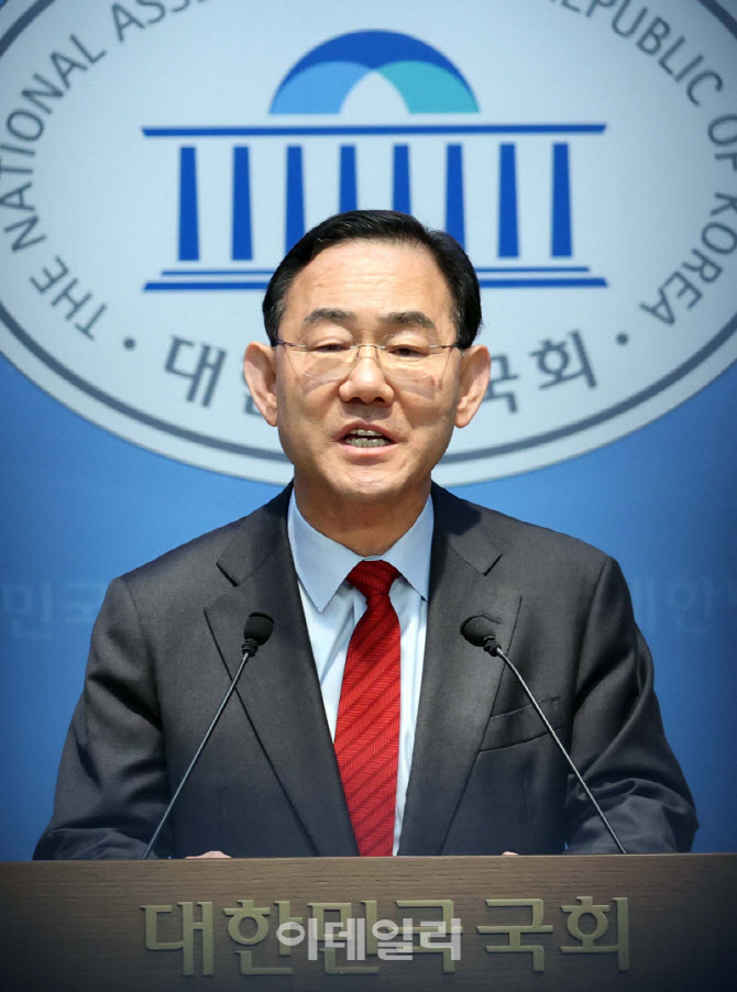[포토]주호영, '장동혁 대표 공천 실패 책임져야'