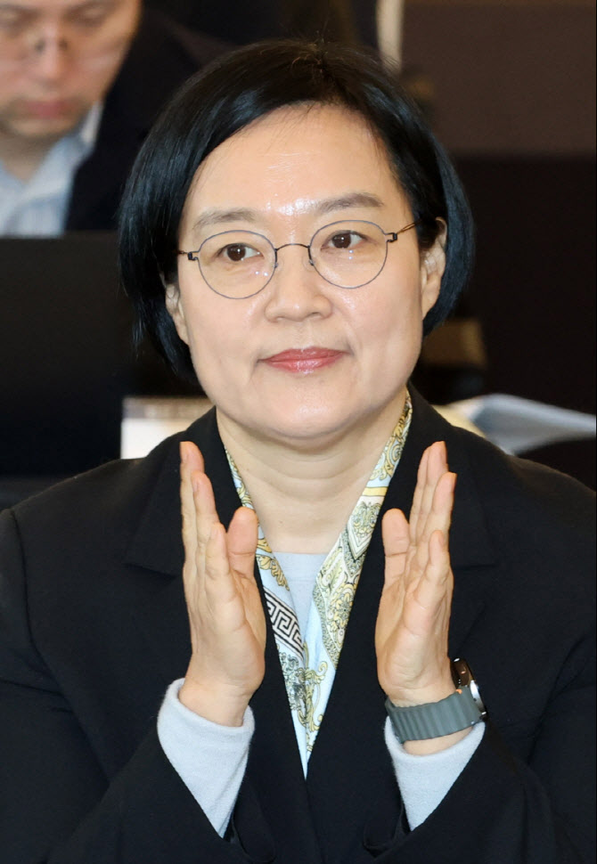 한성숙 ”피지컬AI로 제조 혁신 가속"