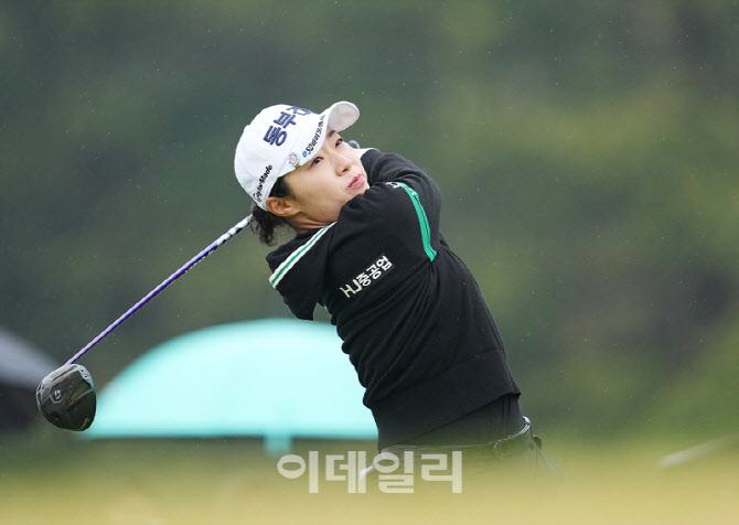 [포토]김수지,강하게 시작한다