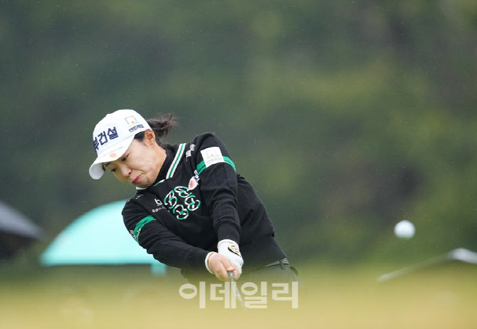 [포토]김수지,정확한 첫 임팩트