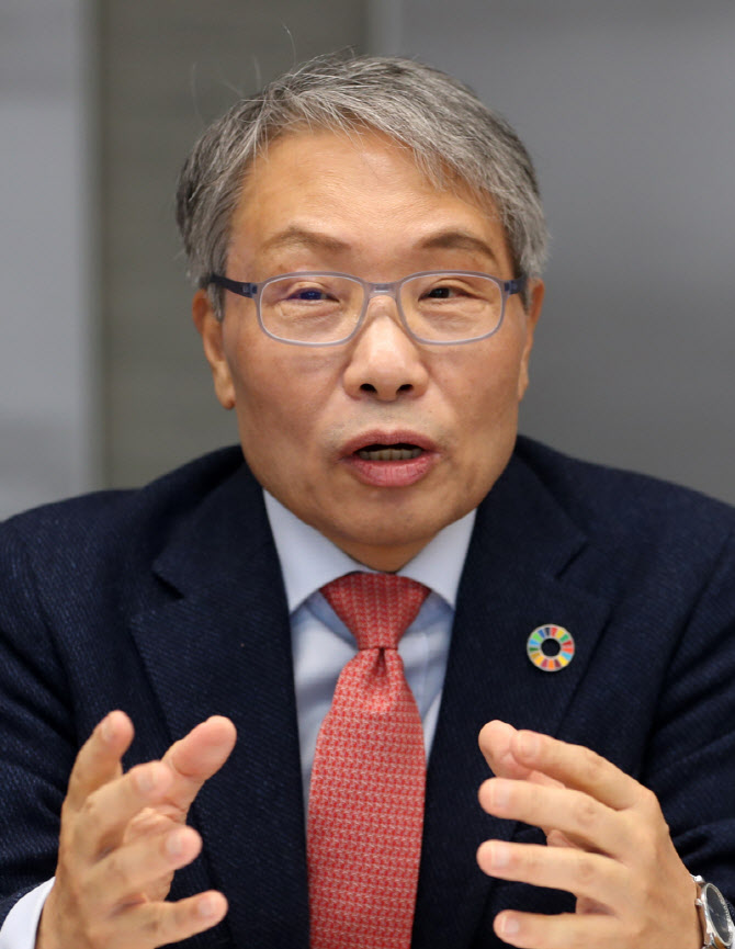 "이란전으로 中 입지 오히려 강화…韓은 두개의 전쟁 치러야"
