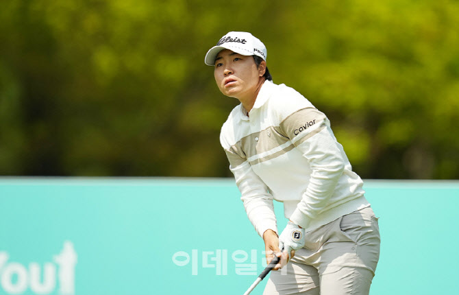 [포토]김지수,타구 방향은 괜찮아