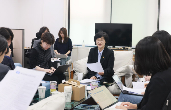 촉법소년 연령 딜레마에 정부, 공개포럼서 전문가 의견 청취