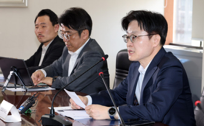 [포토]발언하는 김정관 산업통상자원부 장관