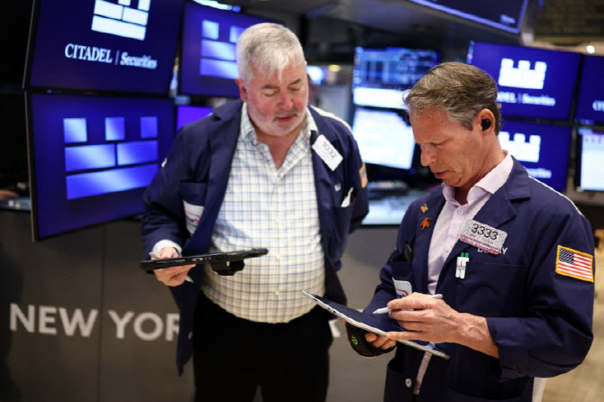웰스파고 "美증시 '3개월 랠리' 온다…S&P500 7월 7300 전망"