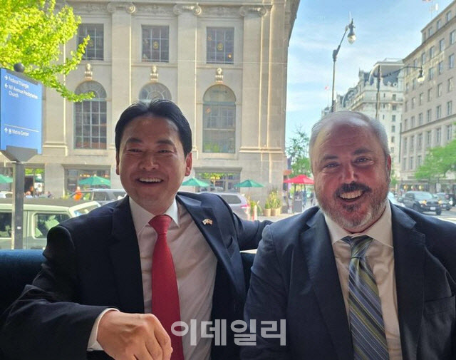 “지선은?” 당내 비판 커지는 장동혁 “방미 후 관계자들과 의미있는 대화”