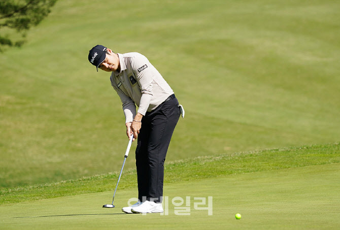 [포토] 김민수, 침착하게 스트로크