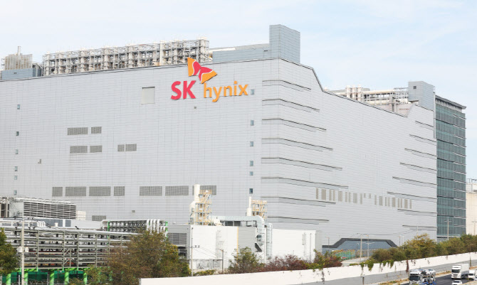 “의대보다 ‘반도체’”…정시 판 바꾼 ‘억대 성과급’ 삼전하닉