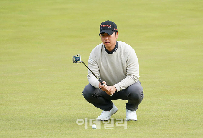 [포토] 김태우, 신중하게