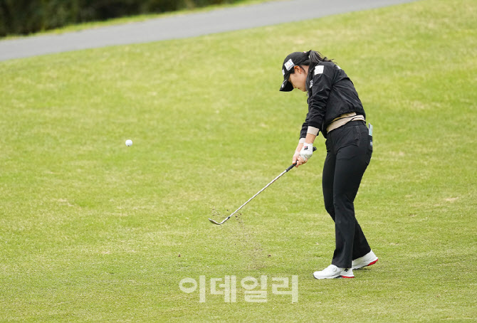 [포토]신이솔,노련한 임팩트