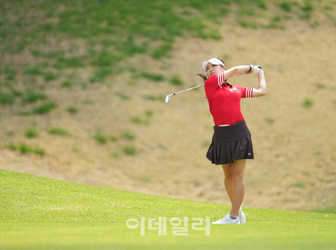 [포토]홍예은,핀 옆에 붙어라