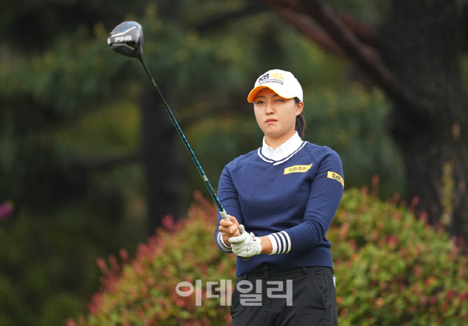 [포토]박예지,타깃에 집중한다