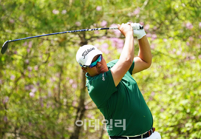 [포토] 이상엽, 호쾌하게 날린 티샷