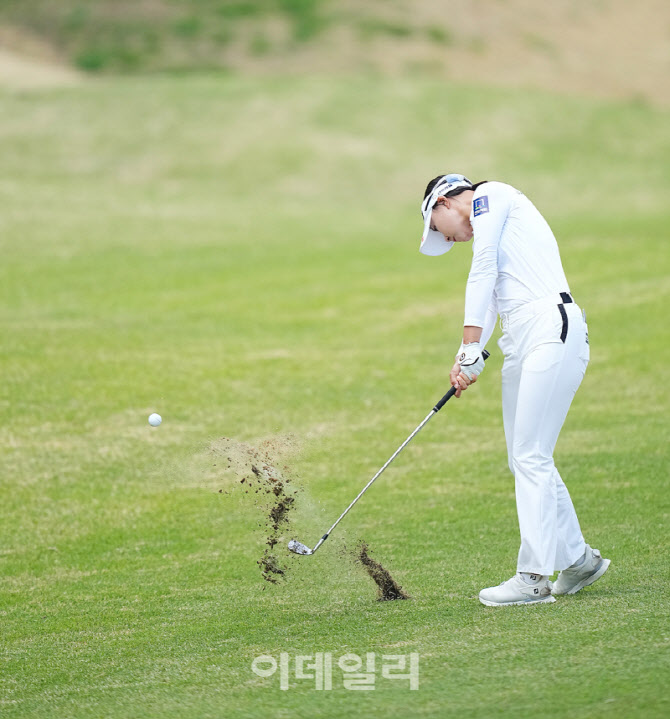 [포토]문정민,강력한 임팩트