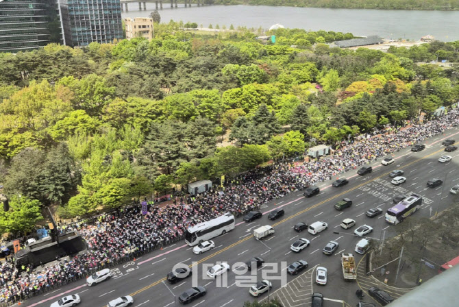 [포토] 여의도공원에 모인 농민들