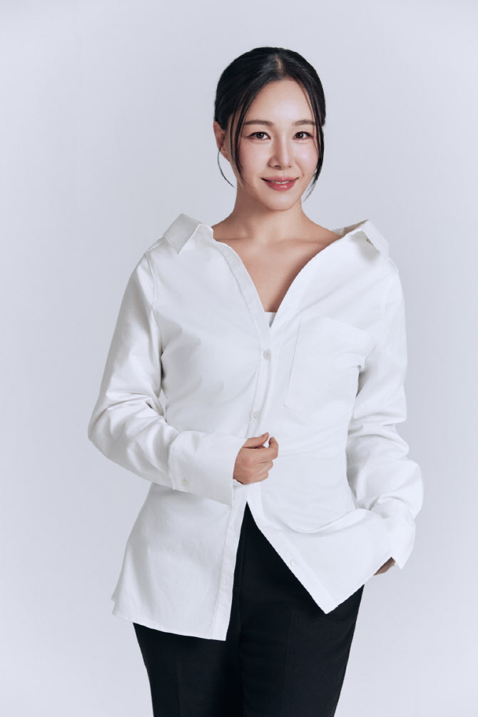 임정희, 1년 10개월 만에 신곡…'멈춰버린 시간의 끝에'