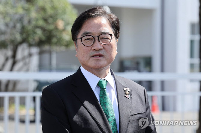 우원식 "개헌, 당론 아닌 자유투표로"...국힘 압박·오세훈에 입장 촉구