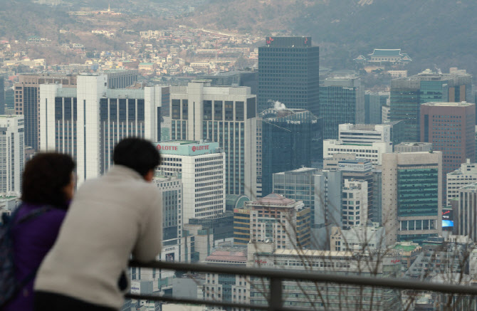 재경부 "1분기 GDP 깜짝 성장…2분기 조정 불가피"