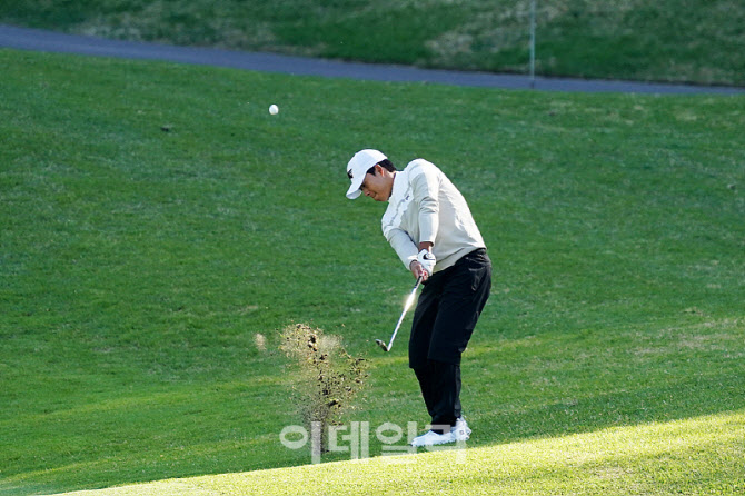 [포토] 신상훈, 강력하게
