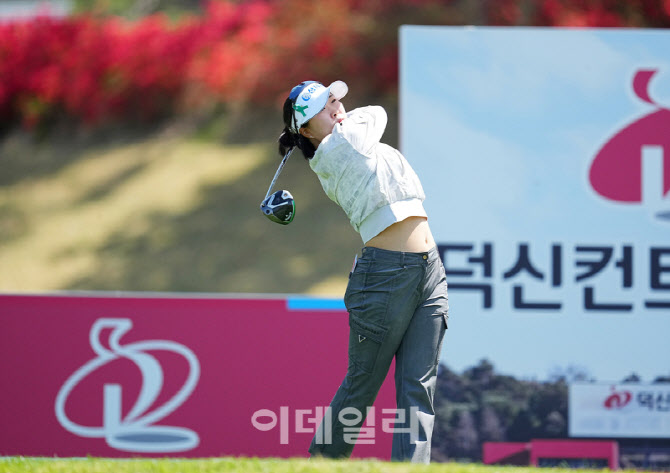 [포토]홍진영,생애 첫 우승을 향하여