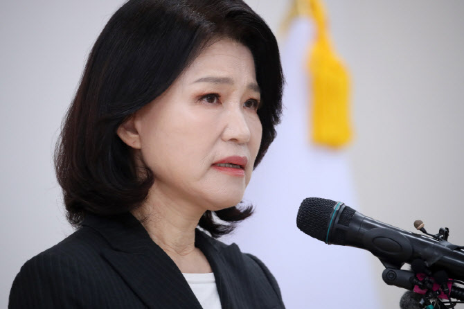 [속보] ‘컷오프’ 이진숙 “대구시장 선거 출마 않겠다”