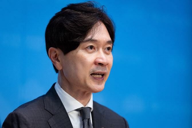 두 명 모두 '차관보급'도 아니었다....국힘 "잘못된 부분은 사과"