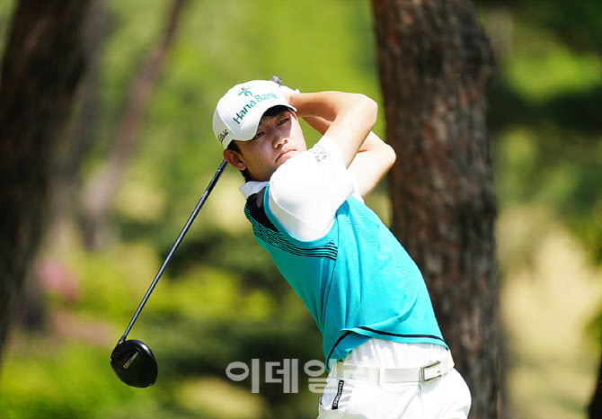 [포토] 이성호, 호쾌하게 날린다