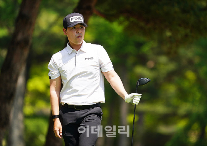 [포토] 김학형, 방향이 좋다