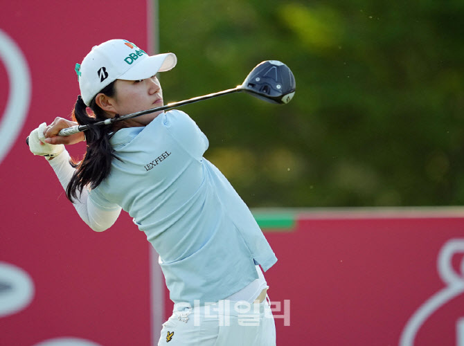 [포토]안재희,무리없는 티샷