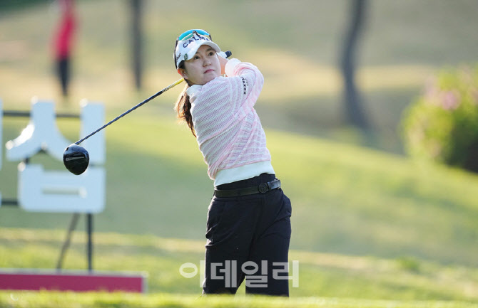 [포토]이승연,무리없는 첫 티샷