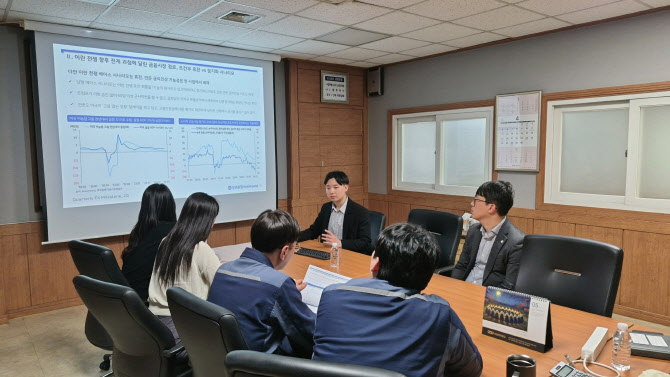 우리은행, 지방기업 직접 찾아 환율 세미나 개최