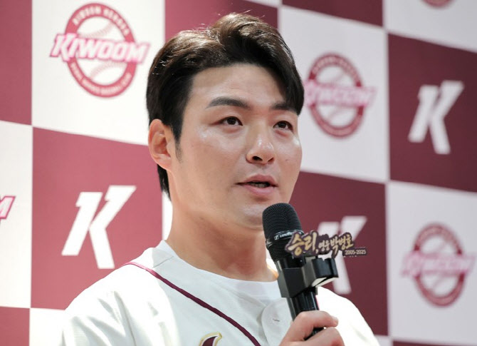 박진만 감독 “박병호, 살 빼고 방송 데뷔?…근육은 그대로라더라”