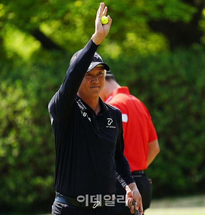 [포토] 허인회, 파세이브 성공