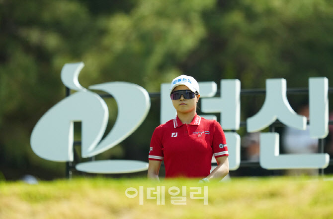 [포토]고지원,공략 지점을 본다