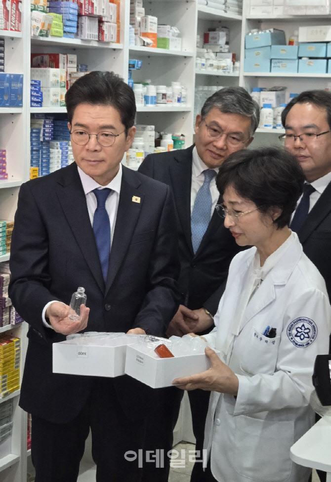 정원오 "서울시 공공심야약국 29→100곳으로 확대해야"