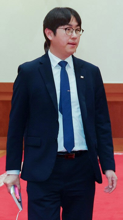 하정우 35.5%·한동훈 28.5%·박민식 26.0%…부산 북갑 3자 대결 ‘오차범위 접전’[여론조사]