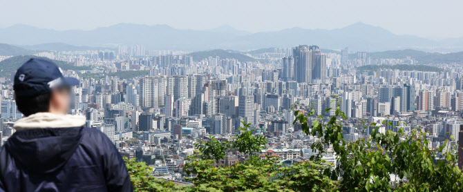 서울 주담대 연체율, 9개월 만에 최고…집값도 비싼데, 왜?
