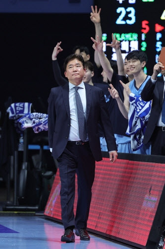 KBL, '선수 폭행'으로 자격 정지 받은 김승기 재심 개최