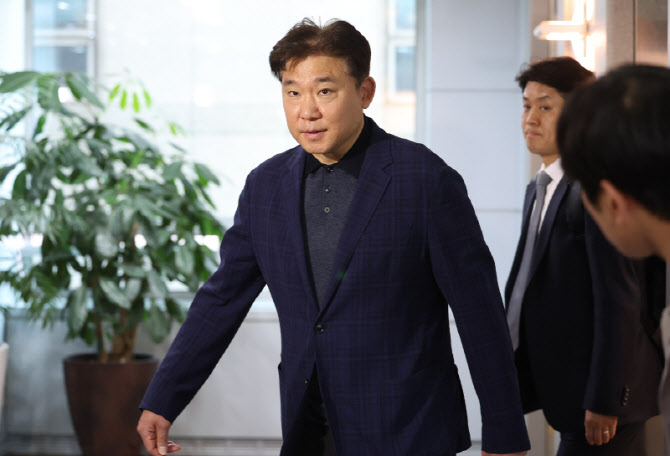 '선수 폭행' 김승기 전 감독 "잘못 인정하나 징계 과해 재심 신청"