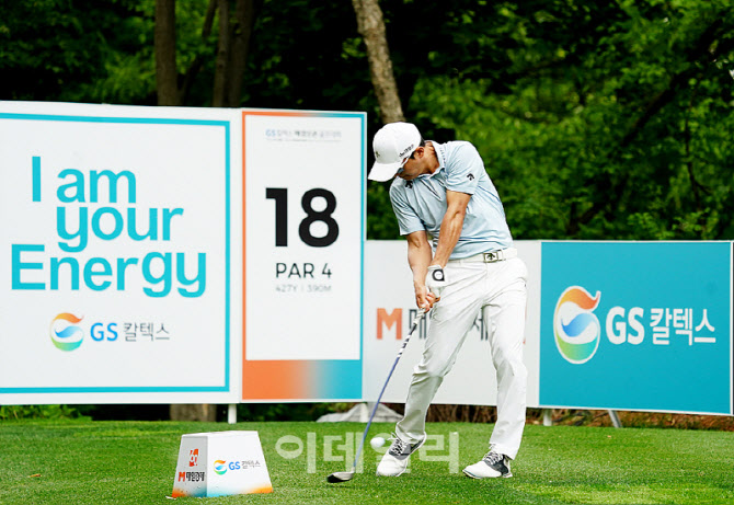 [포토] 김영수, 강력한 드라이버샷