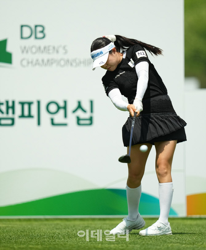 [포토]최정원,오차없는 임팩트