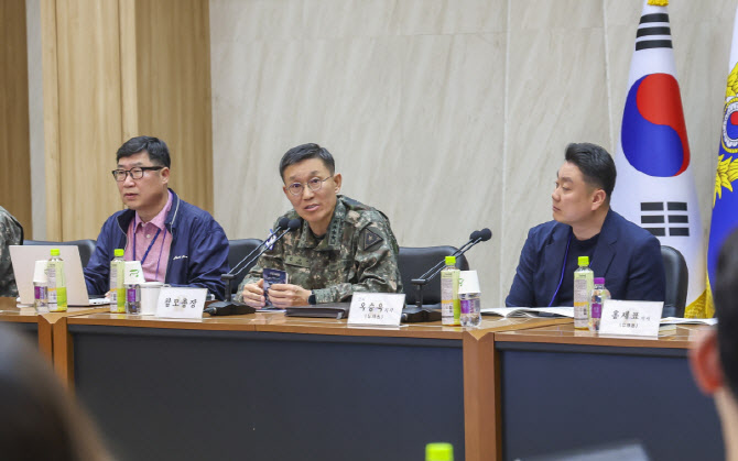 육군, 50만 드론전사 키운다…유·무인 복합전투체계 발표