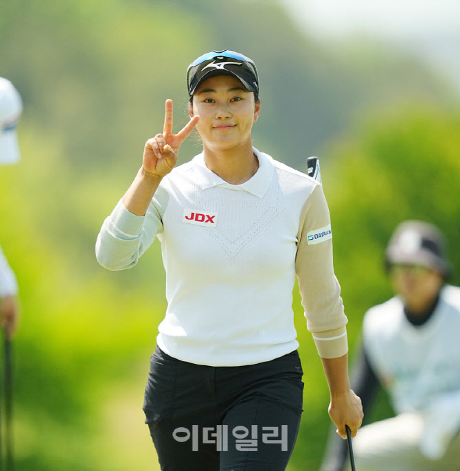 [포토]전승희,어려운 홀 파 성공 브이