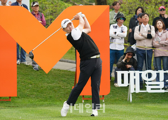 [포토] 김우현, 야무지게 날린 티샷